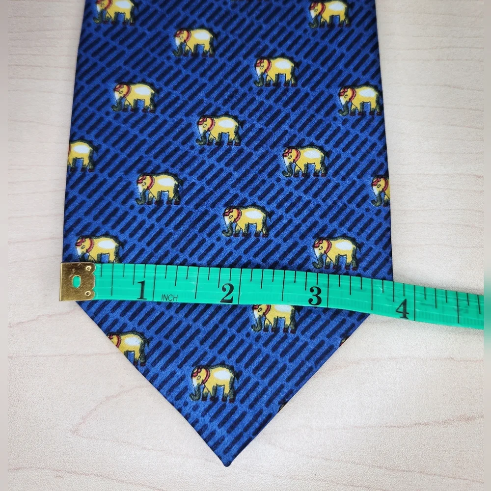 100% Silk Elephant‎ Tie